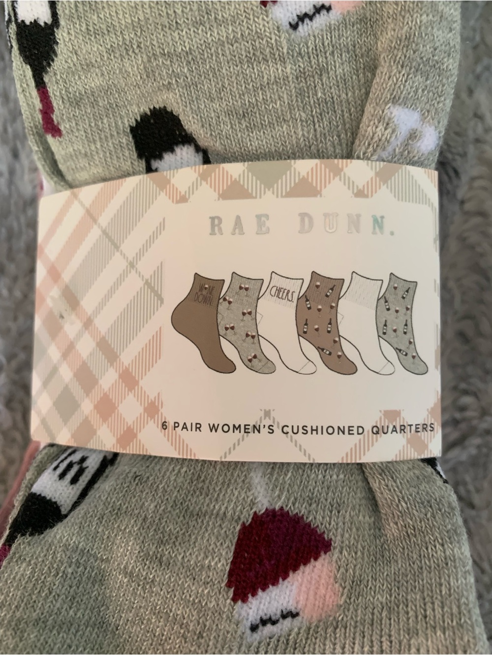 Rae Dunn 6-Pack Women’s Cushioned Quarter Socks - Wine Themed - Picture 3 of 3